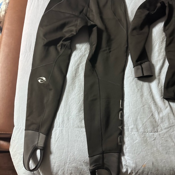 Bare Exowear Wetsuit - Picture 5 of 7